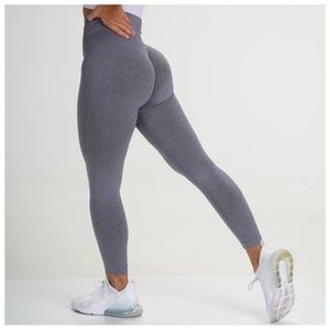 Brand new NVGTN leggings gray